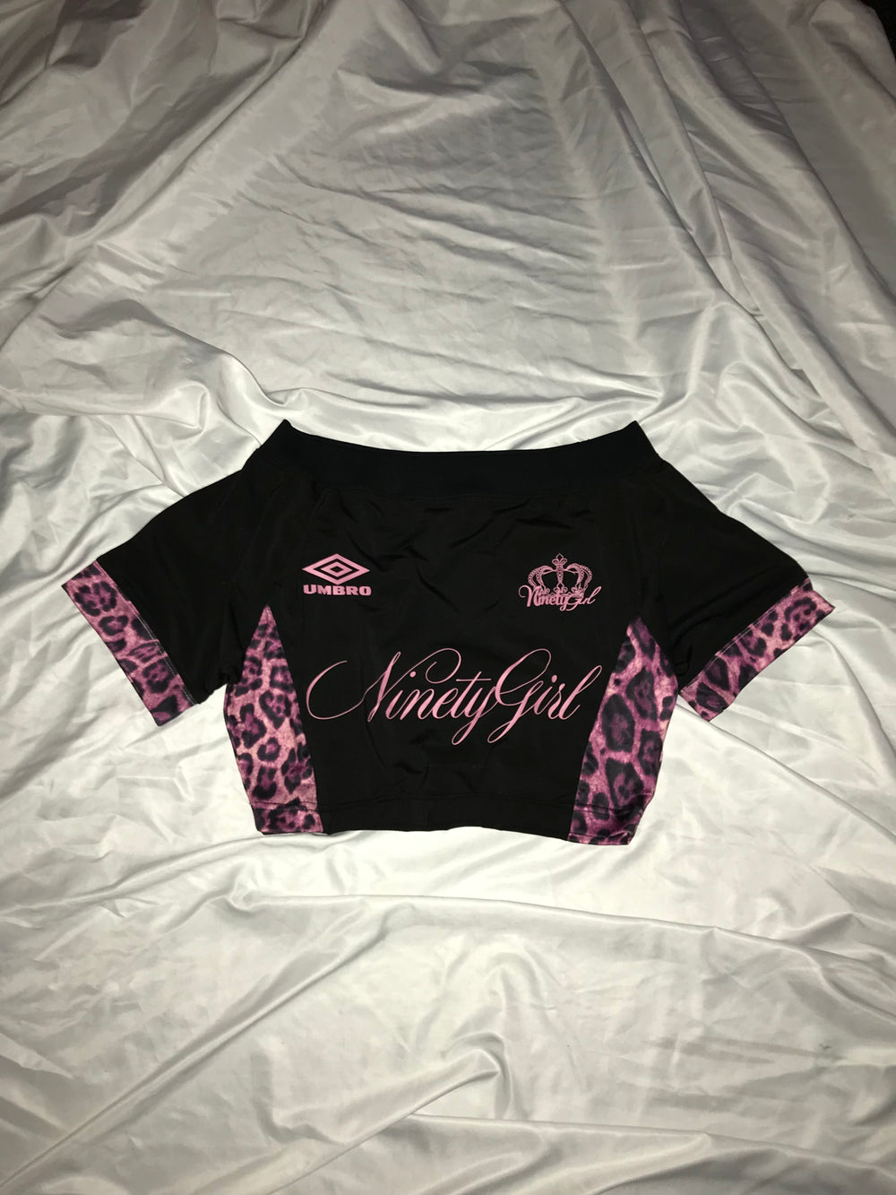 9090girl × umbro Leopard Off Shoulder Tee – YZ 9090girl × umbro Leopard Off Shoulder Tee – YZ