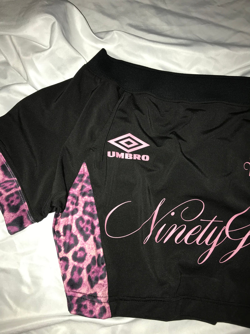 9090girl × umbro Leopard Off Shoulder Tee – YZ 9090girl × umbro Leopard Off Shoulder Tee – YZ