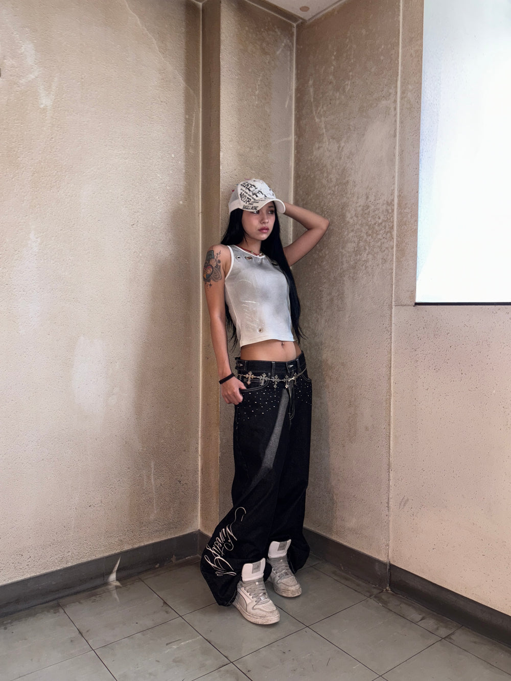 パンツ Feather logo Studs Buggy Denim Pants Feather logo Studs Buggy Denim Pants – YZ