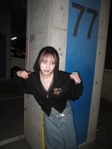 バタフライジップフーディー 