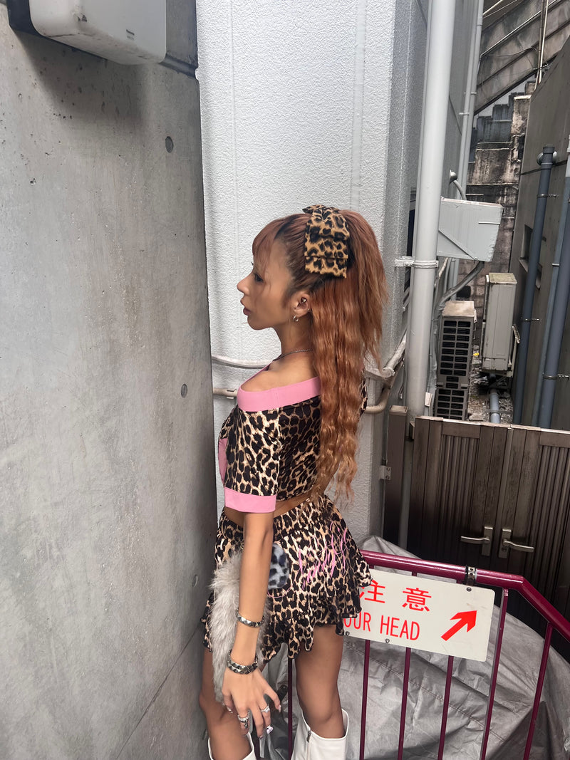 9090girl × umbro Leopard Off Shoulder Tee