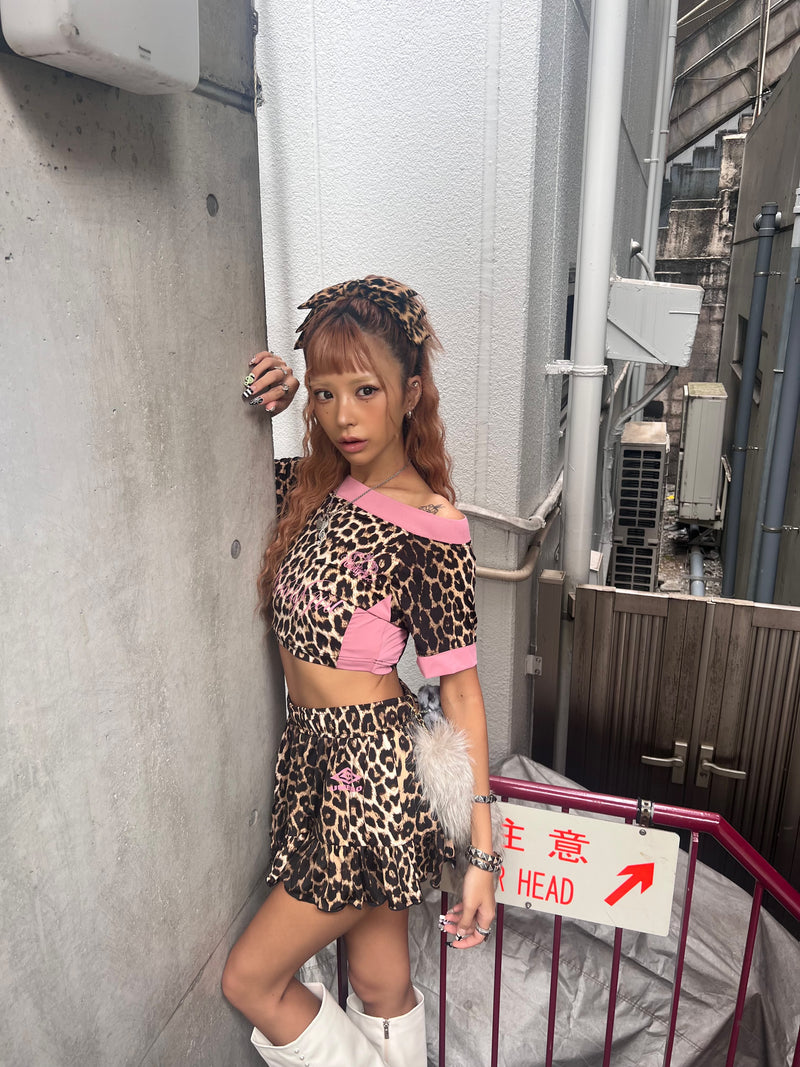 9090girl × umbro Leopard Off Shoulder Tee