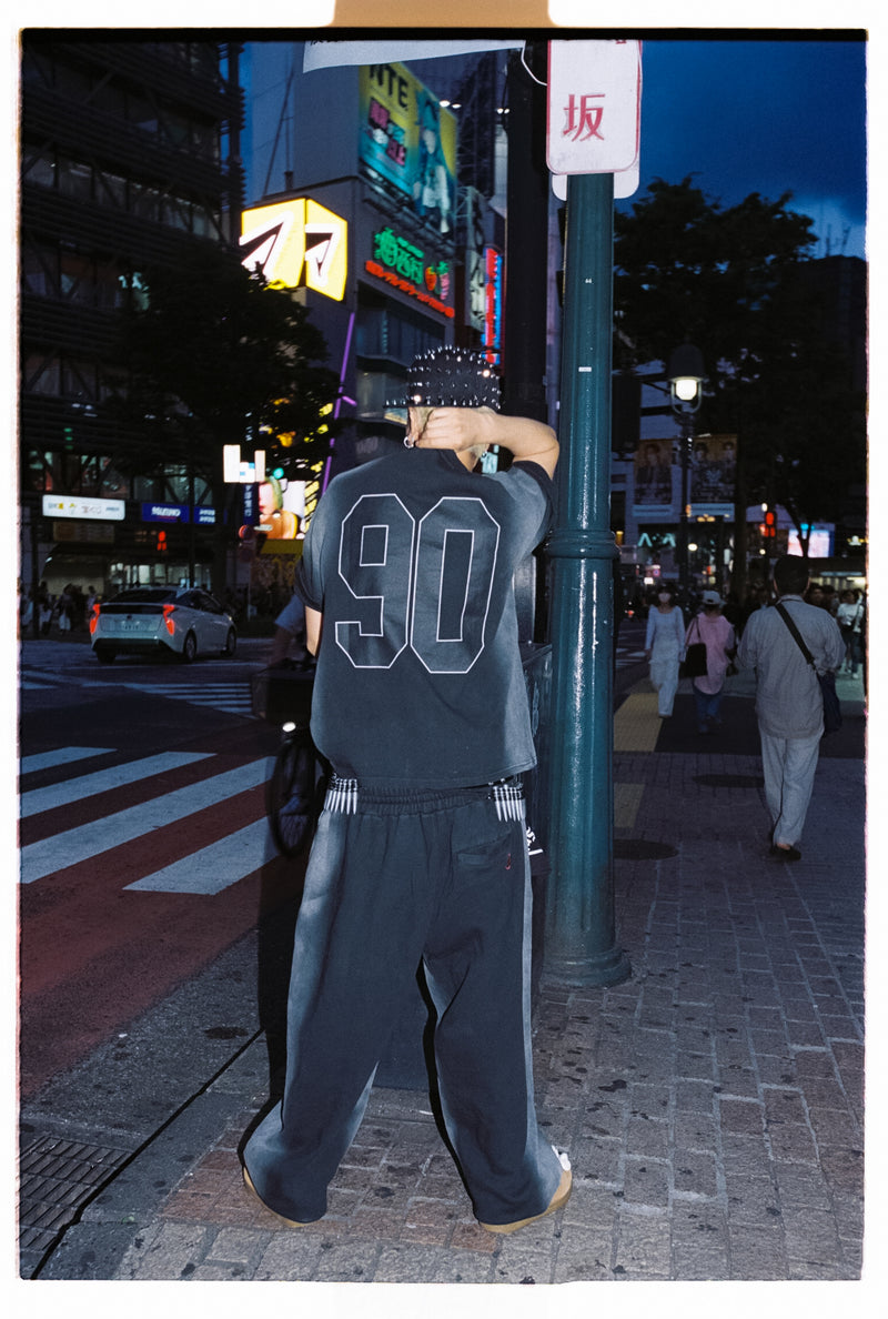 90 Numbering Sprayed Sweat Tee – YZ