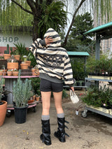 border heart logo hoodie