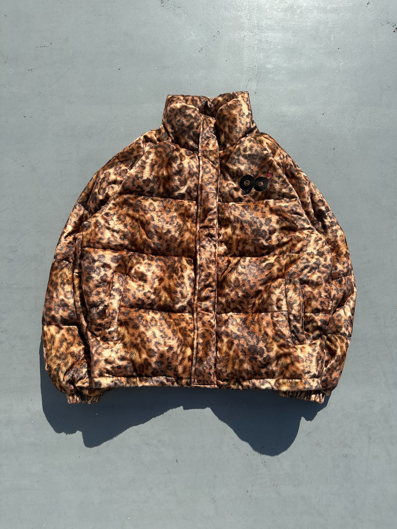 90 로고가 풍부한 복도 재킷