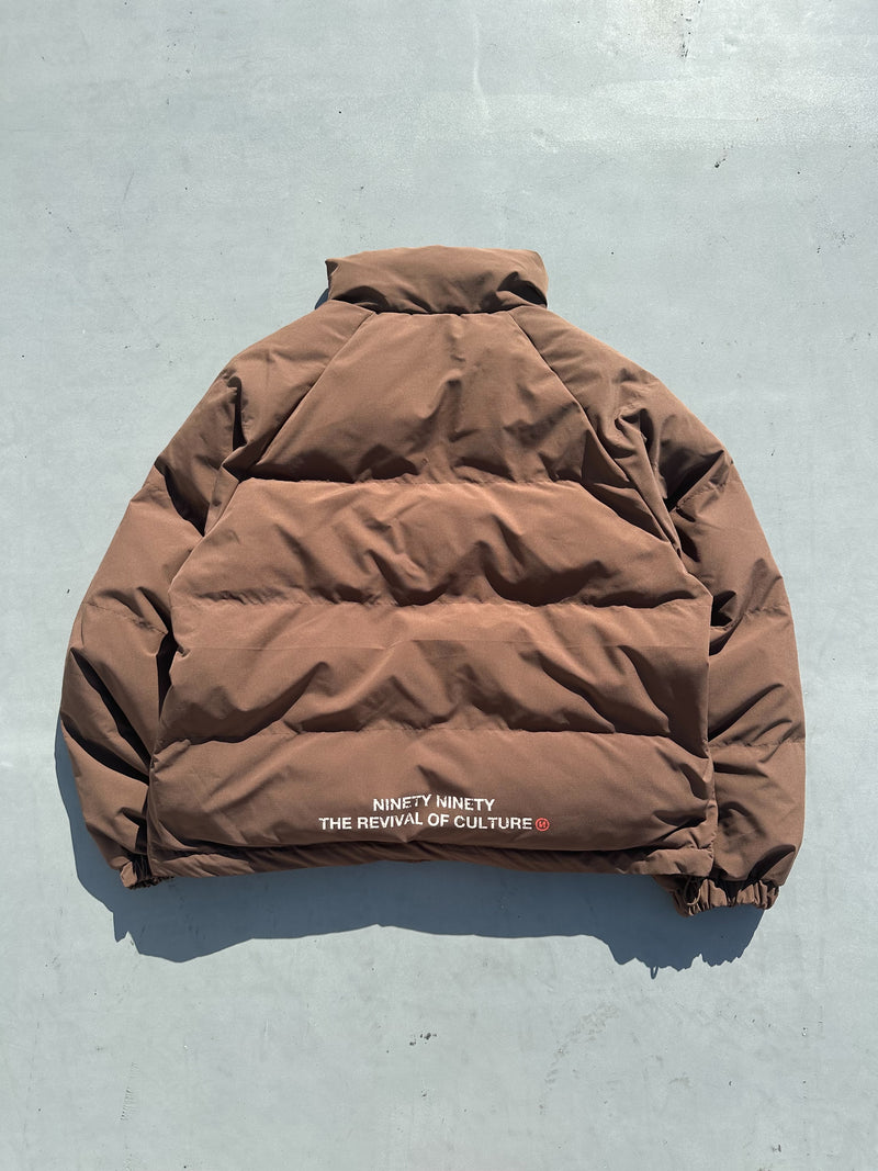 90 로고가 풍부한 복도 재킷