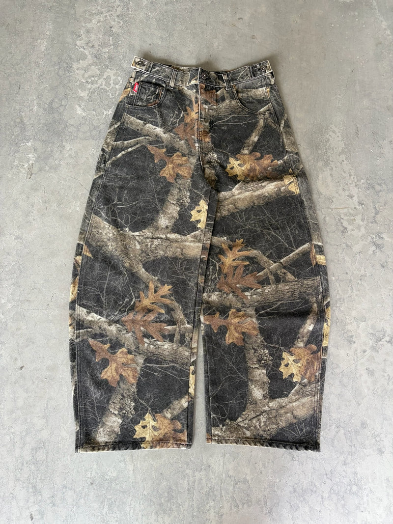 9090 OG Logo Painted Denim Pants – YZ