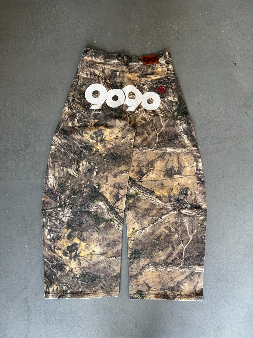 9090 OG Logo Painted Denim Pants – YZ