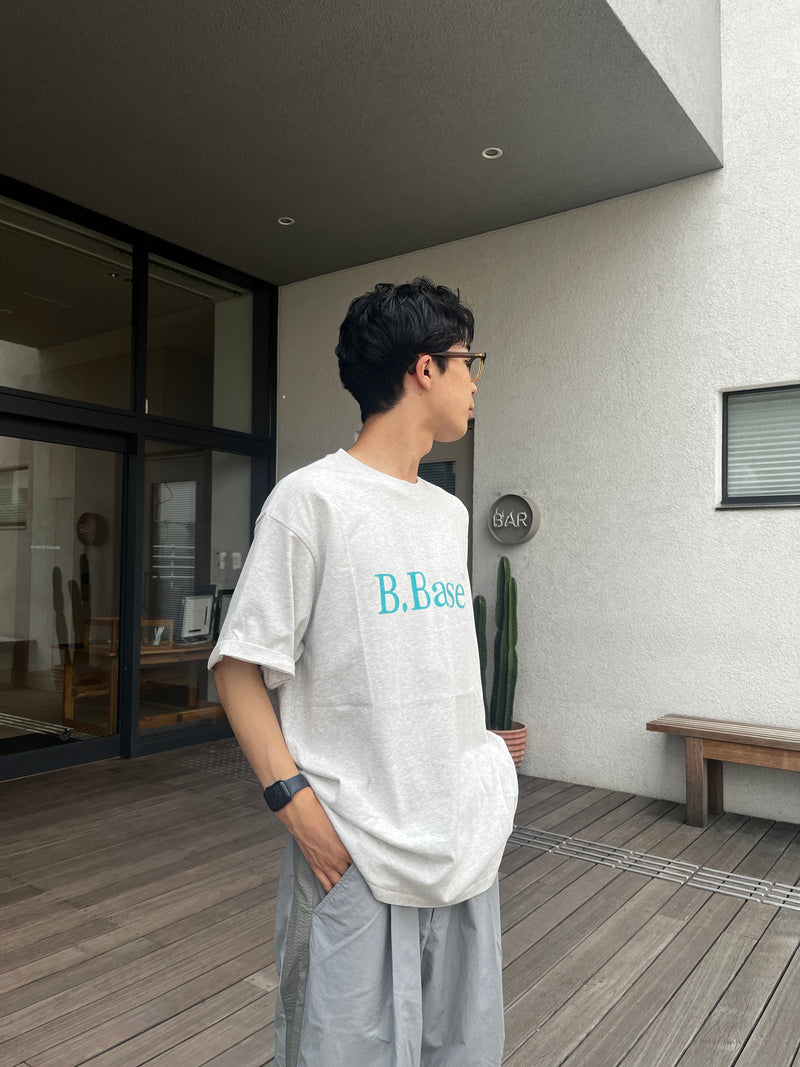 B.Base半袖Tシャツ