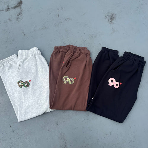 90 Logo Camo Sweat Pants