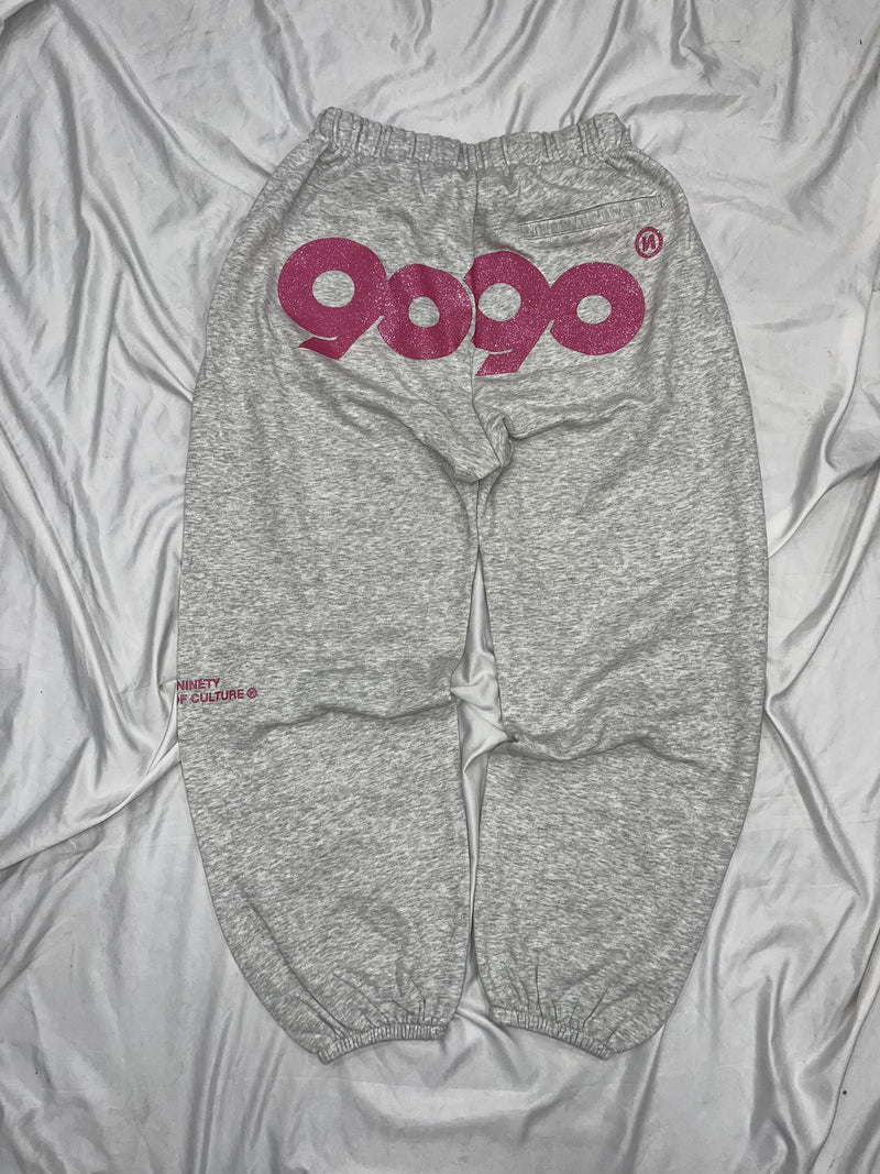 ウォーキング・ランニングウェア 90 Logo Girl Cropped Tee x Sweat Pants M 90 Logo Girl Sweat Pants – YZ