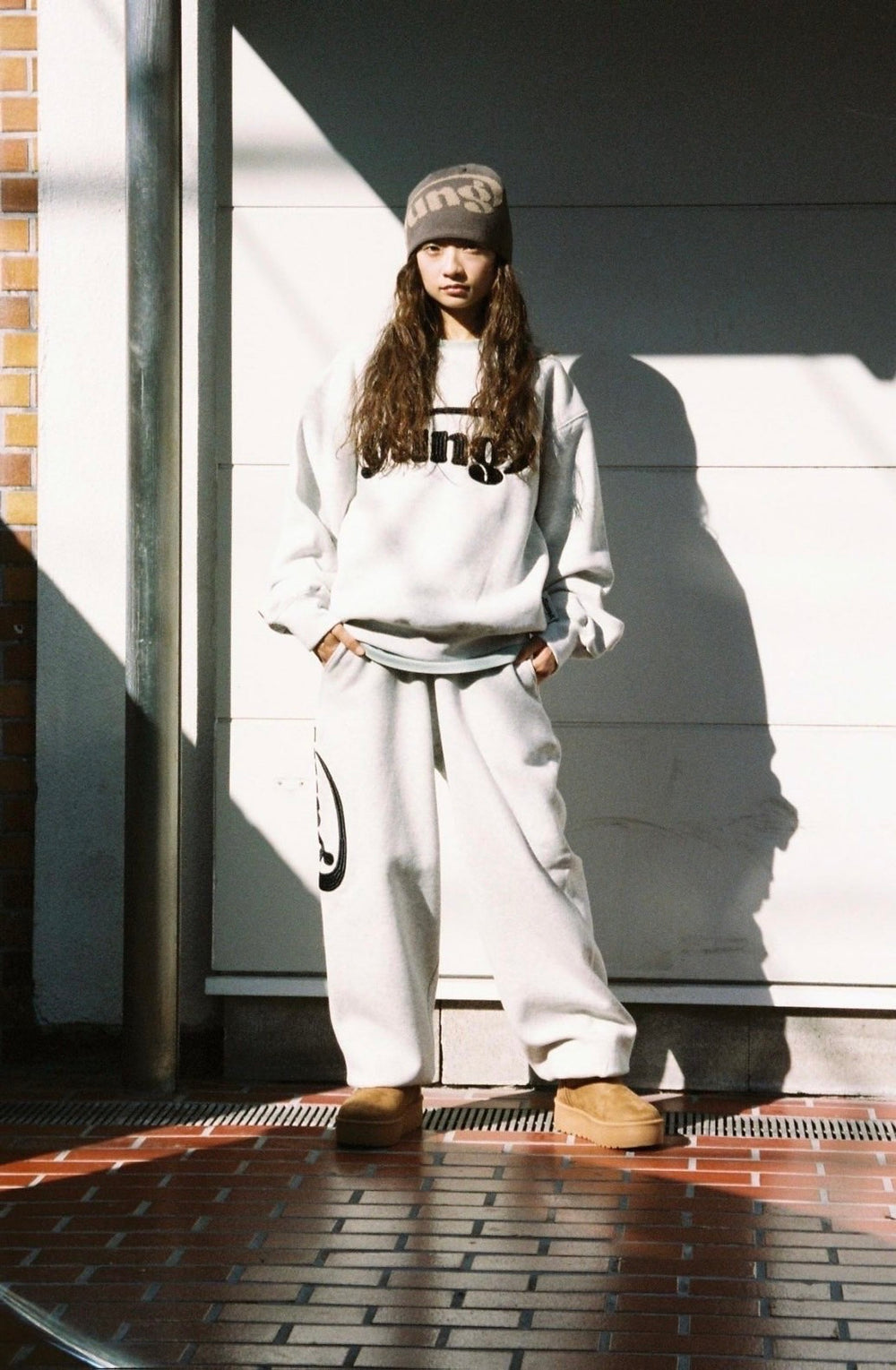 young logo sweat pants – YZ