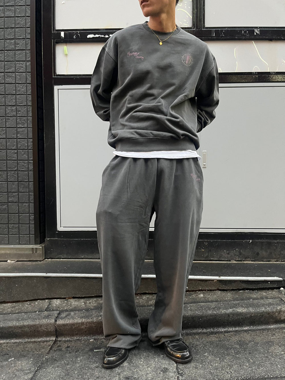 glove logo sweat pants – YZ