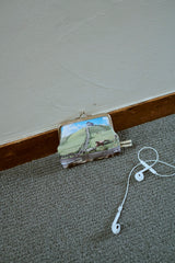 曖昧な記憶の窓辺にがま口