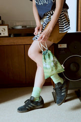 11席ある小人たちへの巾着袋