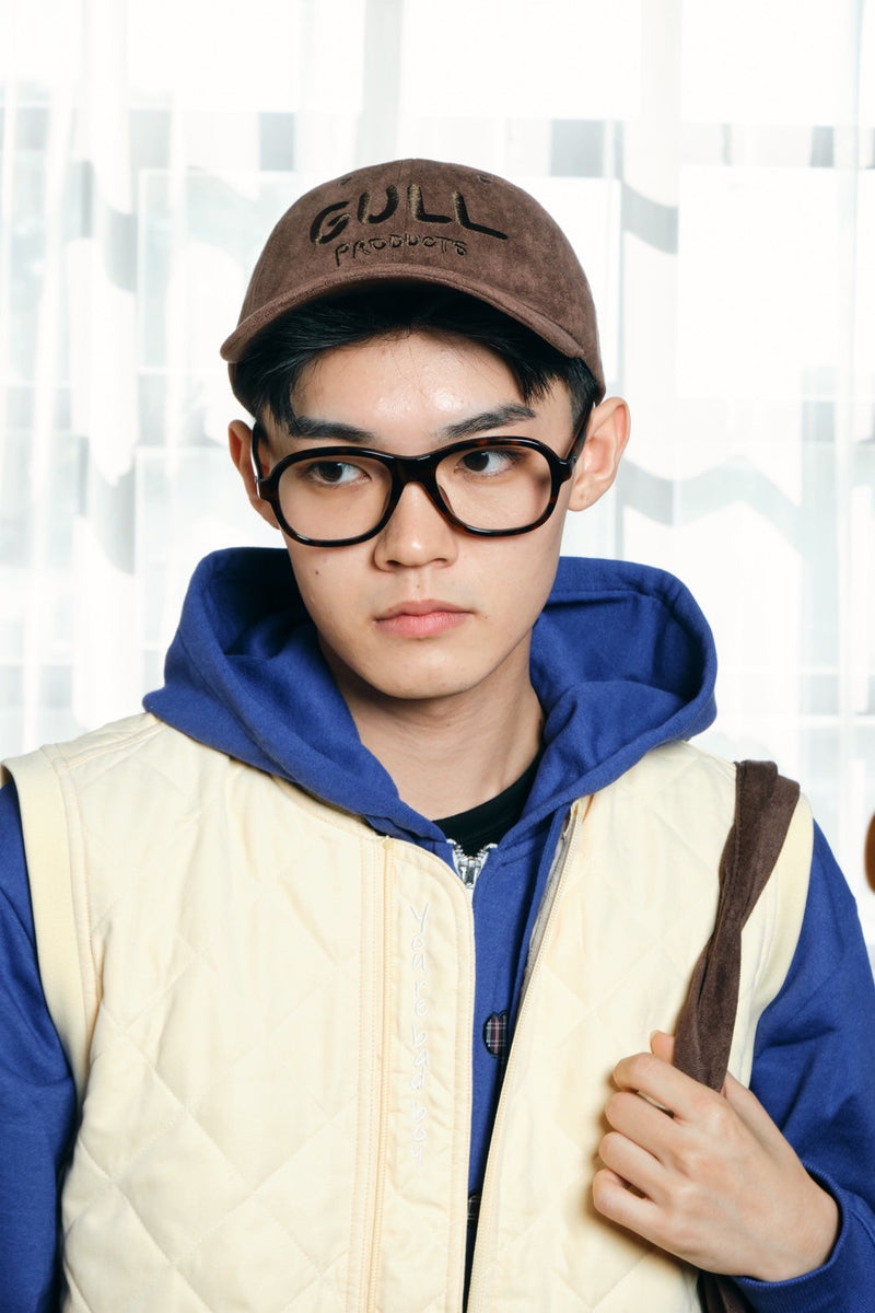 スウェードのひきこもりcap