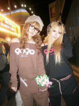 OG 로고 발렌타인 오프숄더 스웨트 