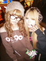 OG 로고 발렌타인 오프숄더 스웨트 