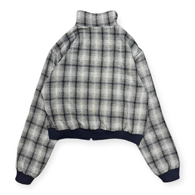 reversible check pattern zip stand