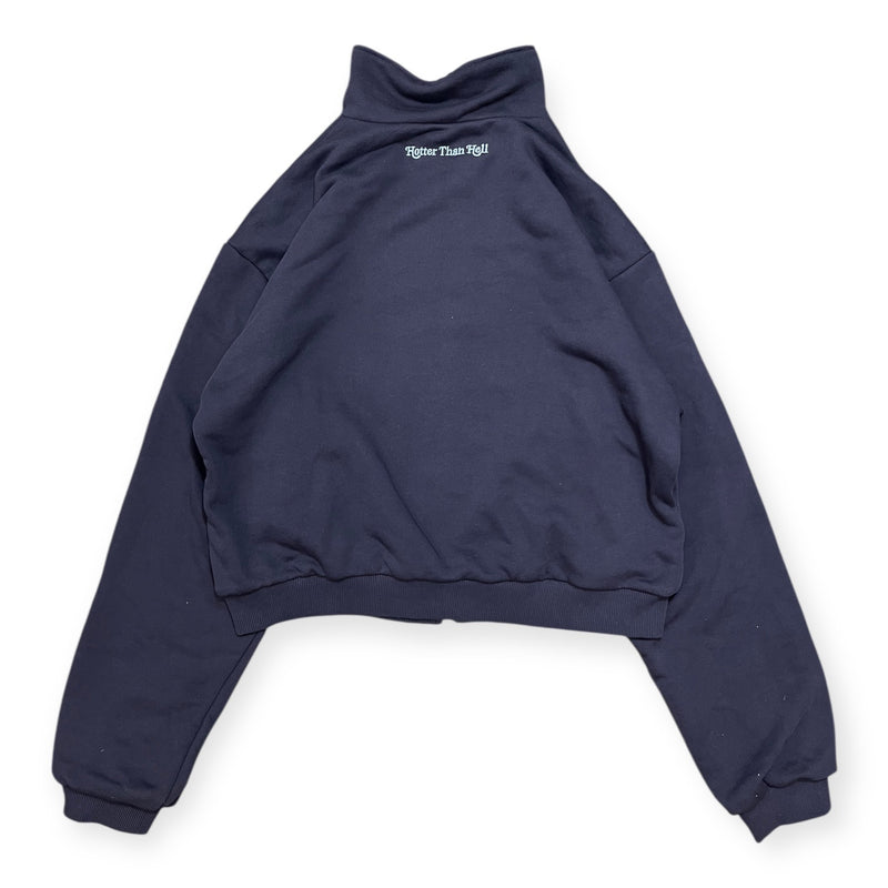 reversible check pattern zip stand