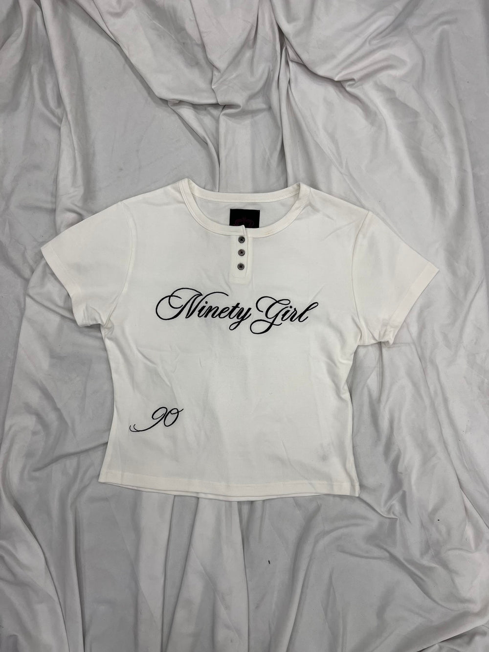 Ninety Girl Slim Tee – YZ