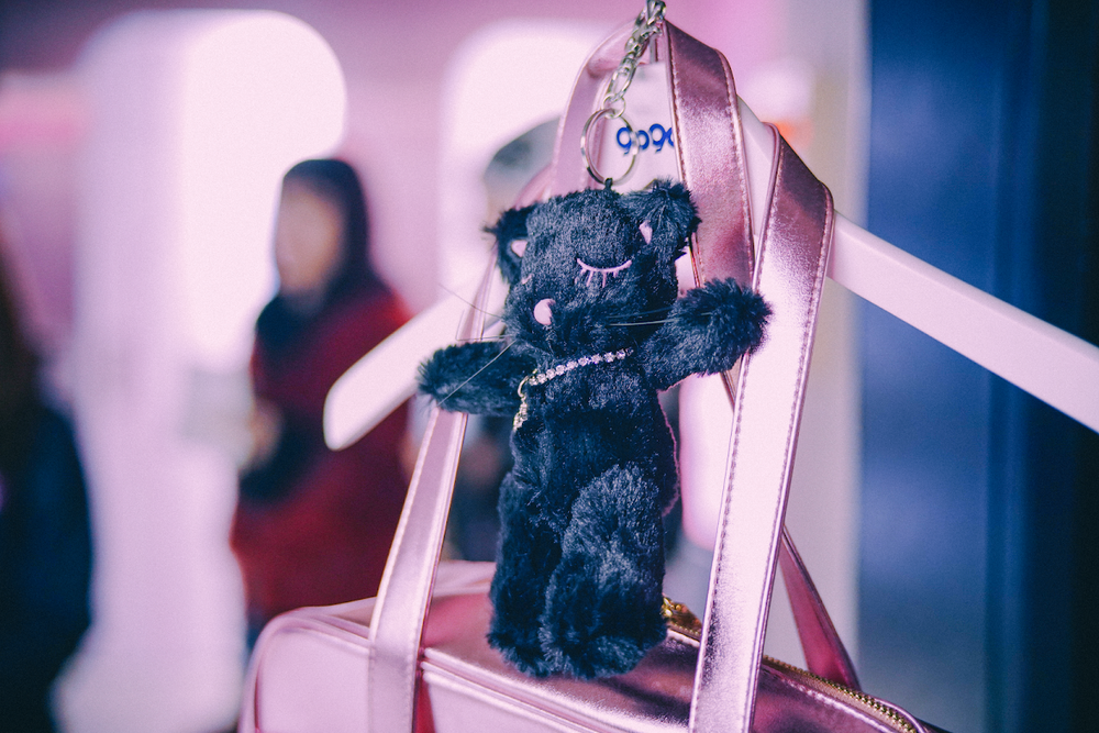 Dreaming Cat Keychain【9090 girl】 – YZ Dreaming Cat Keychain【9090 girl】 – YZ