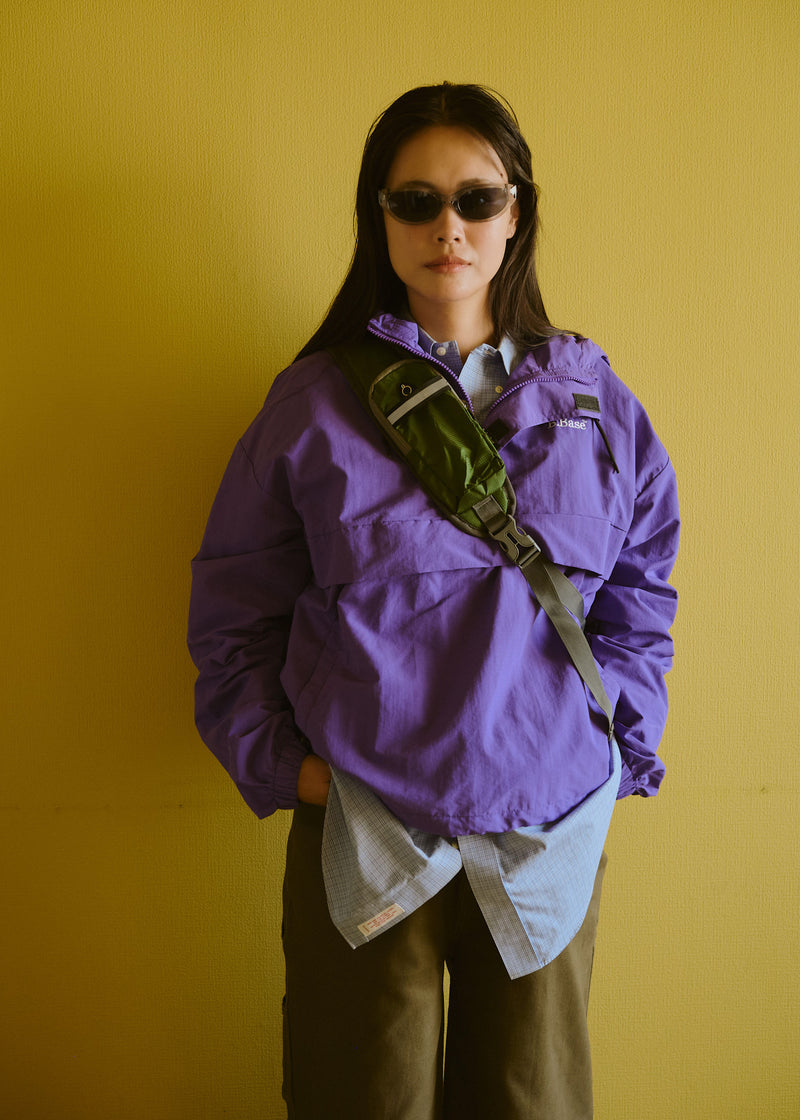 奈隆特克阿諾拉克 