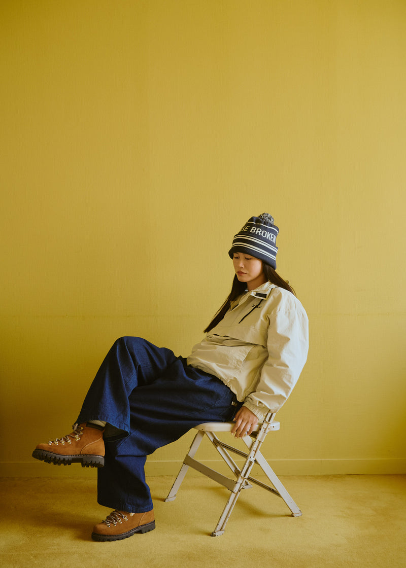 奈隆特克阿諾拉克 