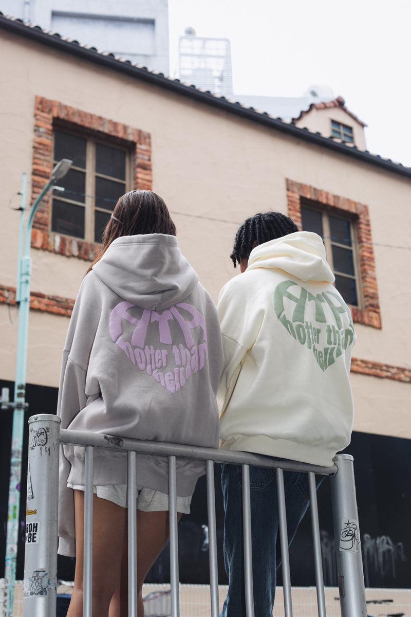 Heart logo hoodie – YZ