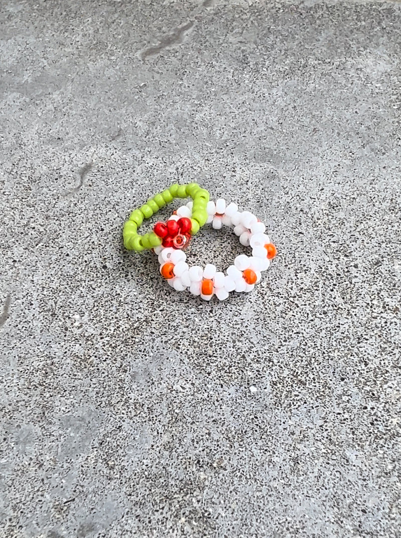 beads ring