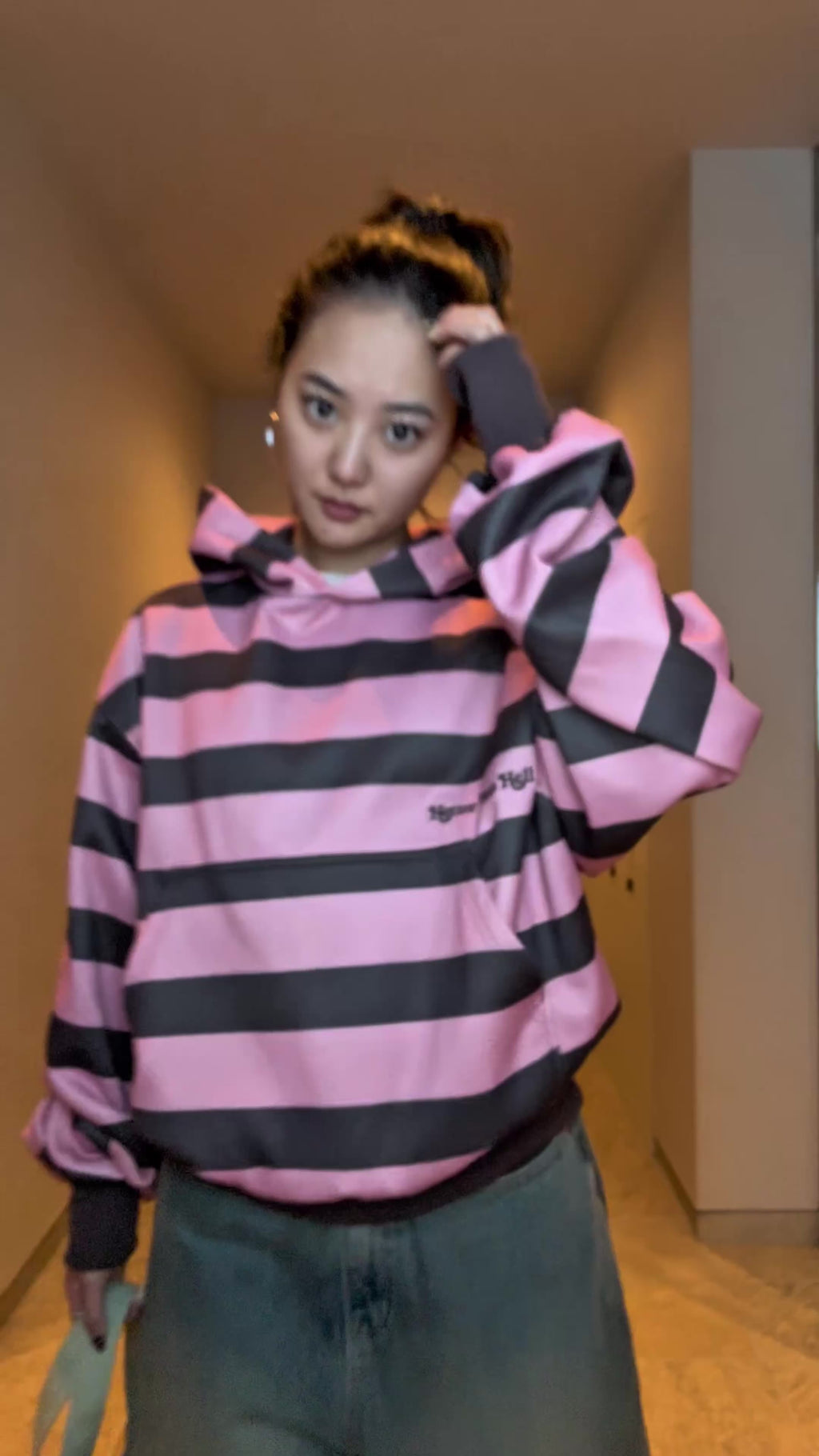 1384 hdppy様 border heart logo hoodie – YZ