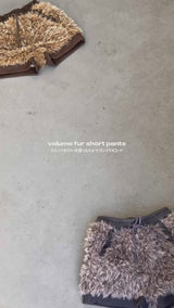 volume fur short pants