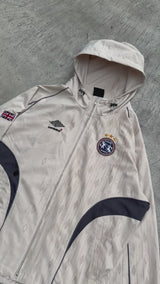 9090 × UMBRO 遇水變色尼龍連帽外套 