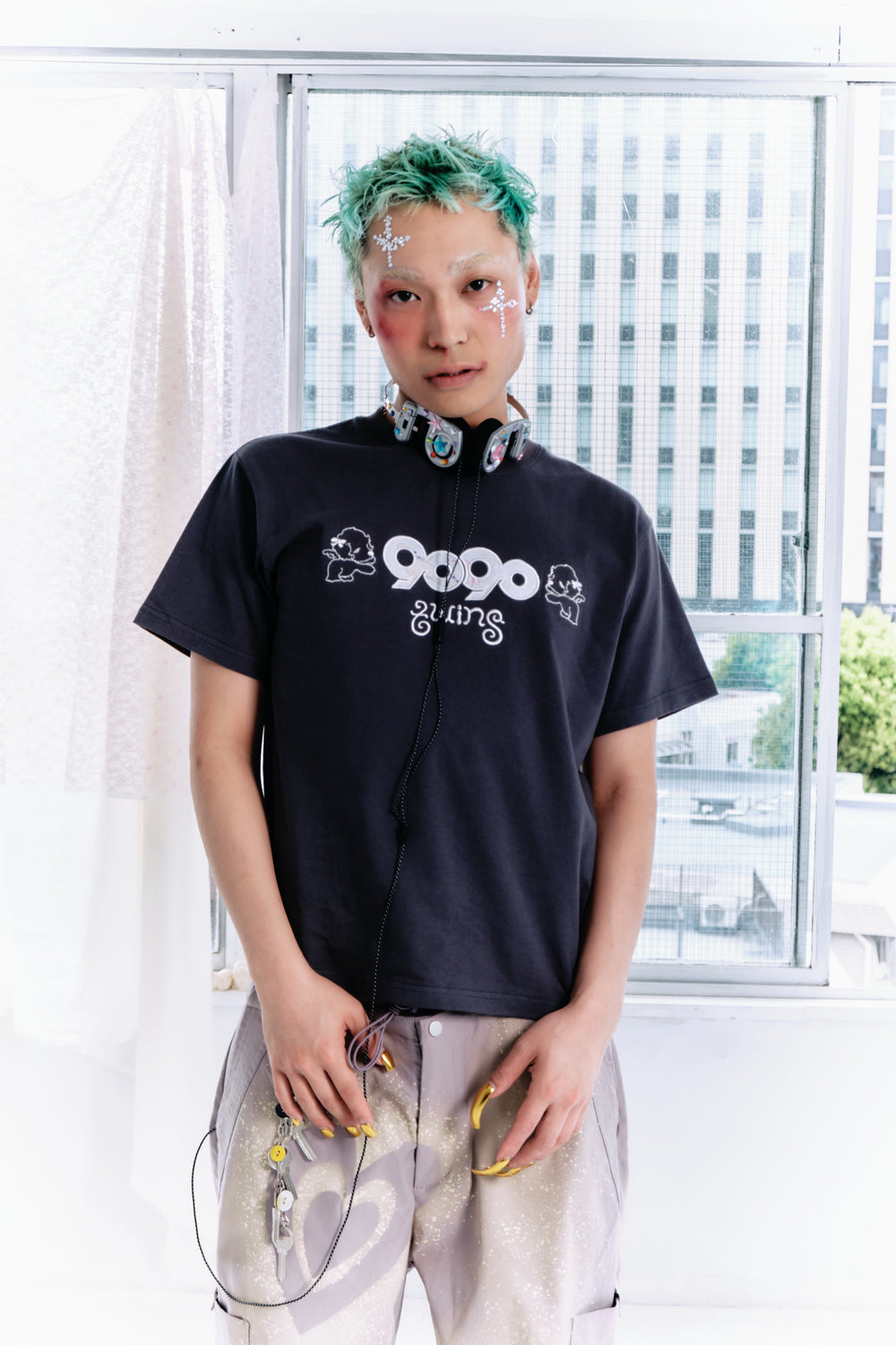 9090 x twins logo tee – YZ