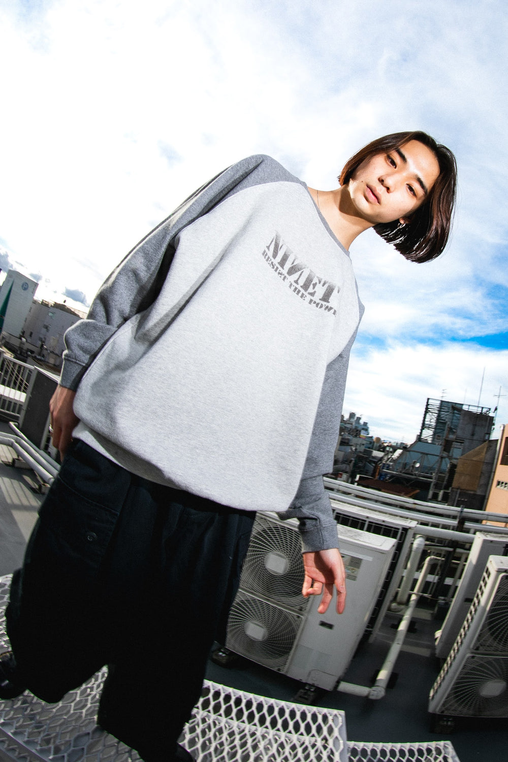すーさん【値下げ】SHEER RAGLAN SWEAT SHEER HALF SLEEVE SWEATSHIRT – Shinzone