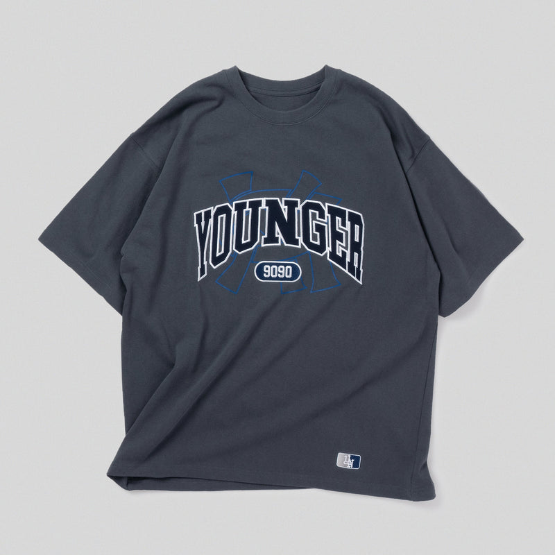 9090×younger song College Tee(ホワイト)