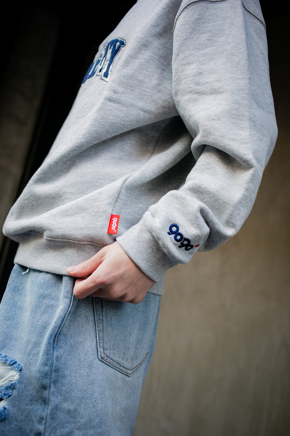 Collage Logo Half-zip Sweat – YZ