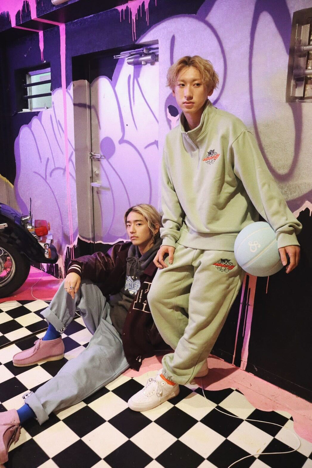 ともやん ともやん × 9090 Dahlia Sweat Pants – YZ