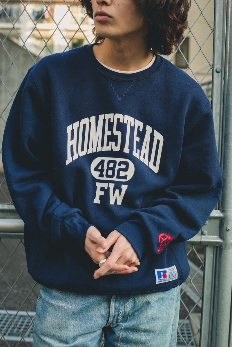 RUSSELL✖HTH collabo college sweat