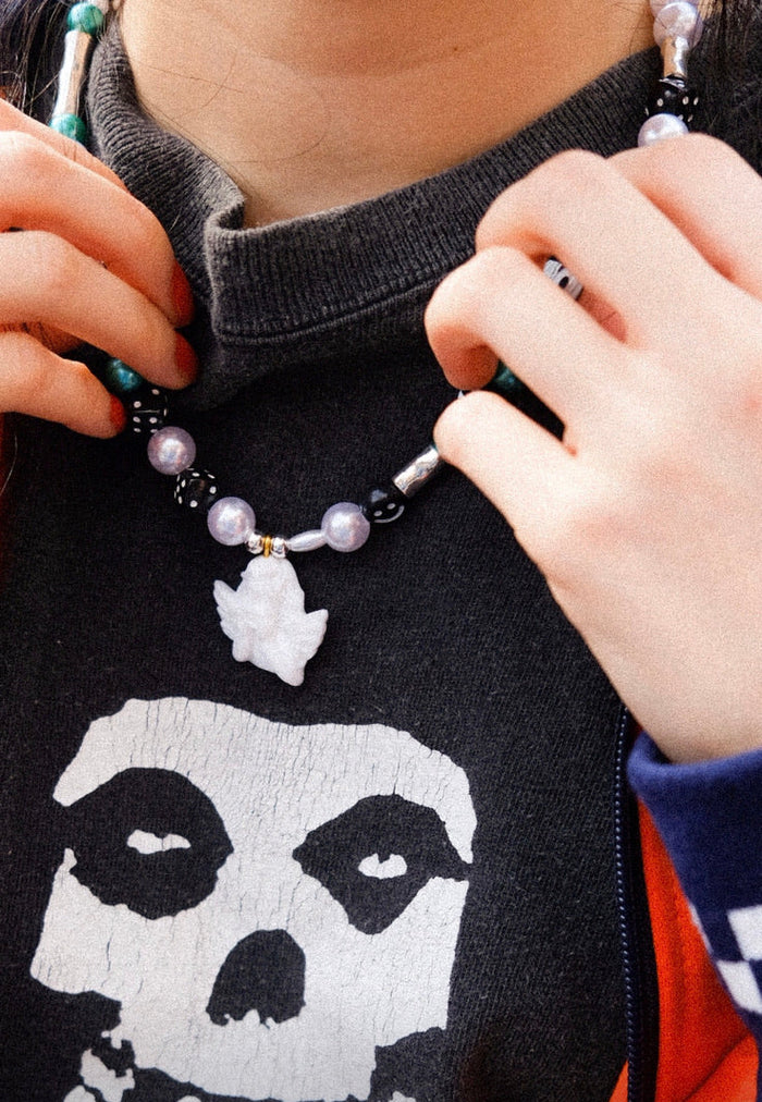 atmos pink × 9090 Necklace – YZ