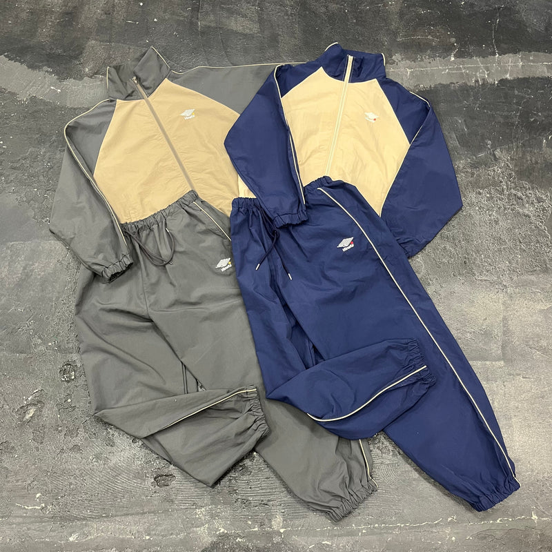 即完売】9090s Tech Nylon Track Pants Mサイズ 即完売】9090s Tech Nylon Track Pants Mサイズ