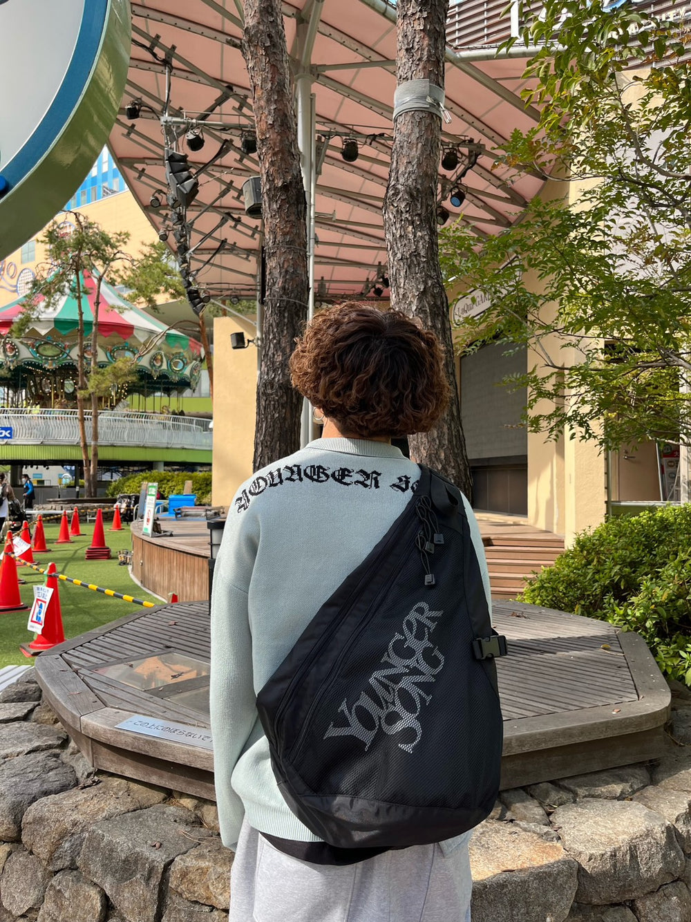 Y logo zip knit – YZ