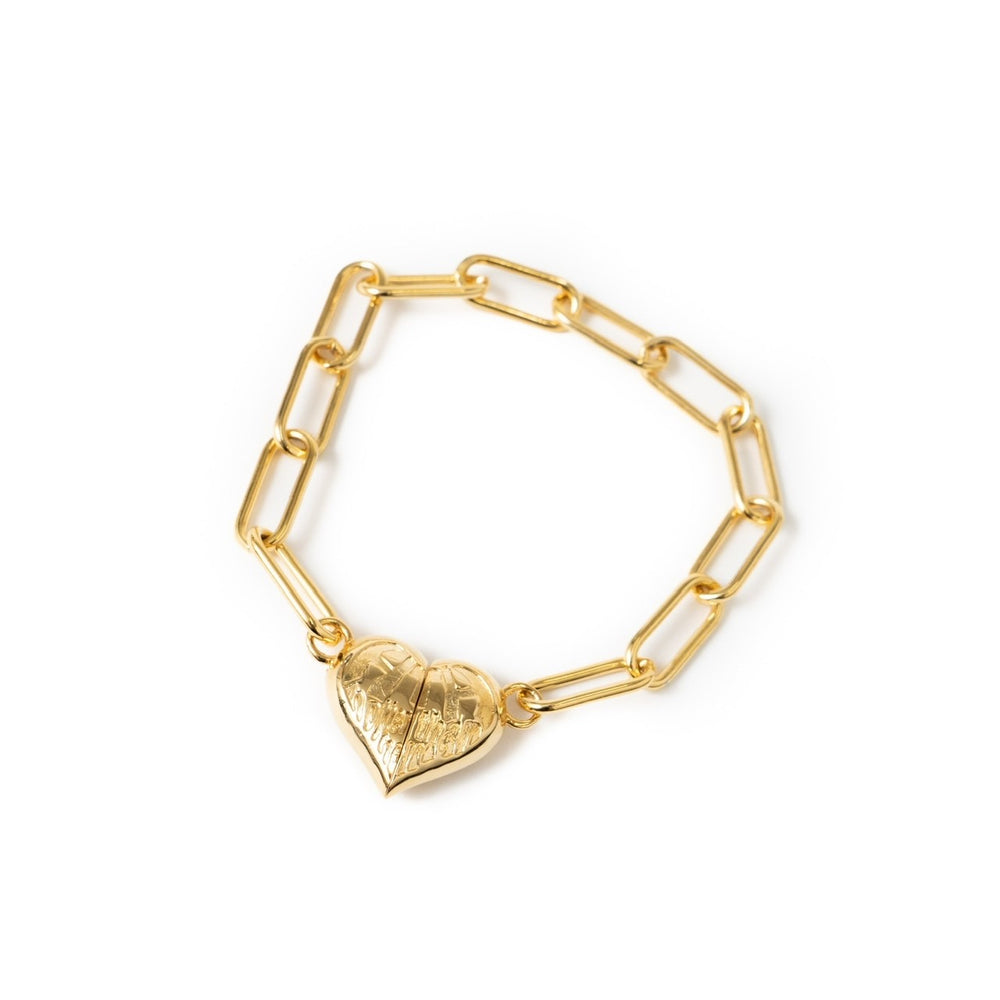 magnet logo chain bracelet – YZ
