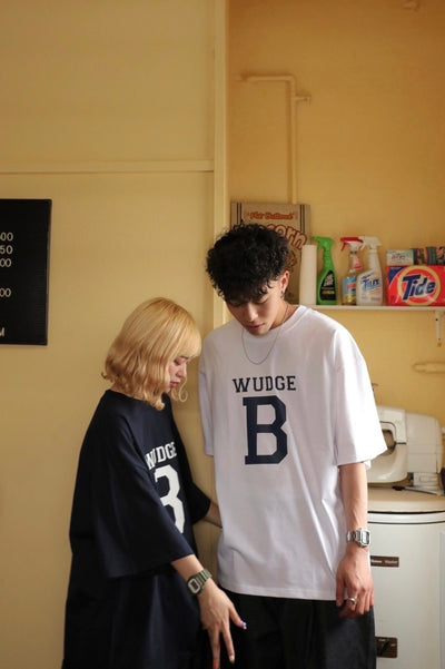 WUDGE B T-SHIRT