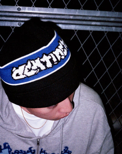 Graffiti logo beanie